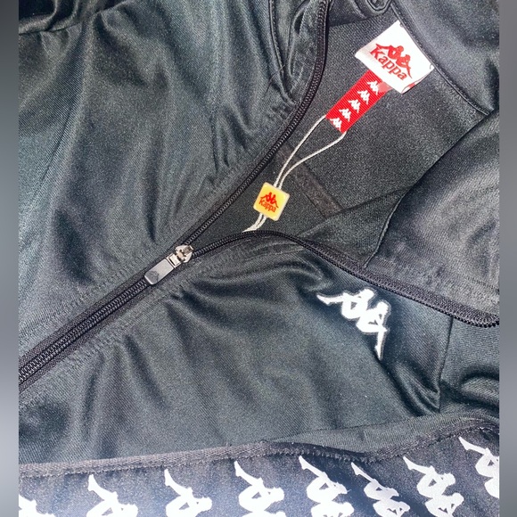 KAAPA SWEATER - Picture 3 of 3